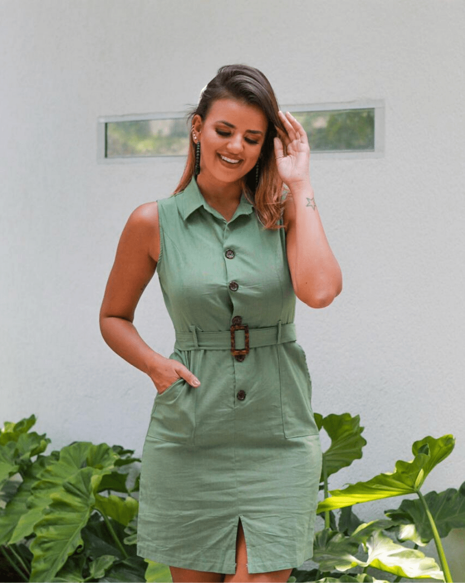 vestido verde militar midi